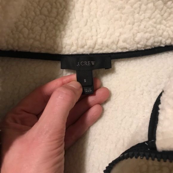 Jcrew half-zip Sherpa sweatshirt, cream, size small - Picture 6 of 6